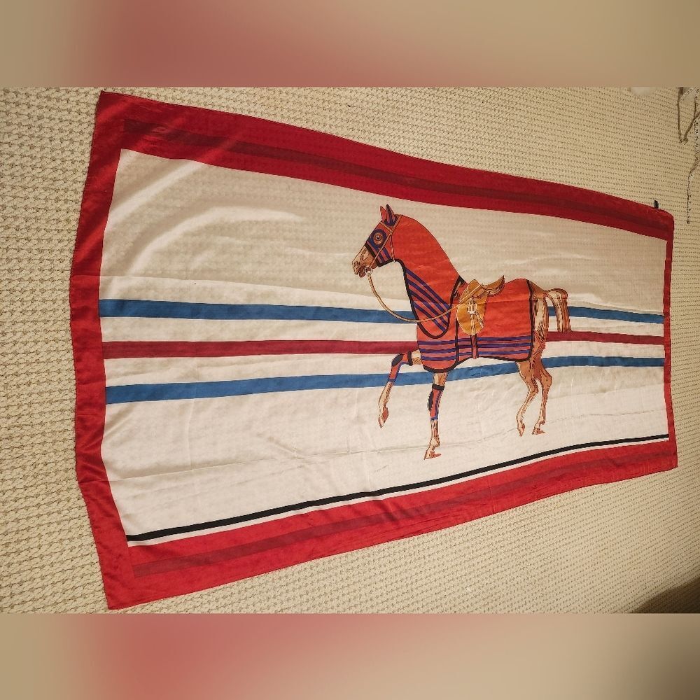 Oversized 100% Silk Equestrian Horse Print Scarf Bold Red Border Ret. 125€/$150